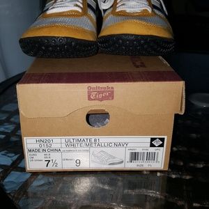 Onitsuka Tiger Ultimate 81